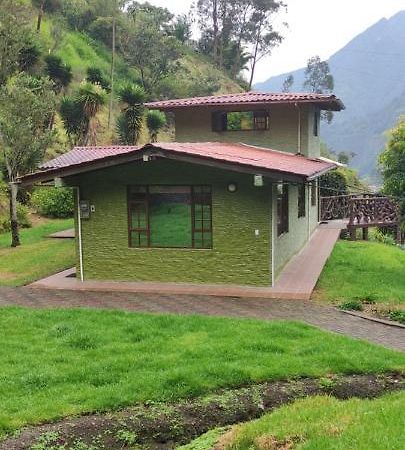 "Casa Verde" En Banos De Agua Santa Con Vista Al Volcan Tungurahua Zewnętrze zdjęcie
